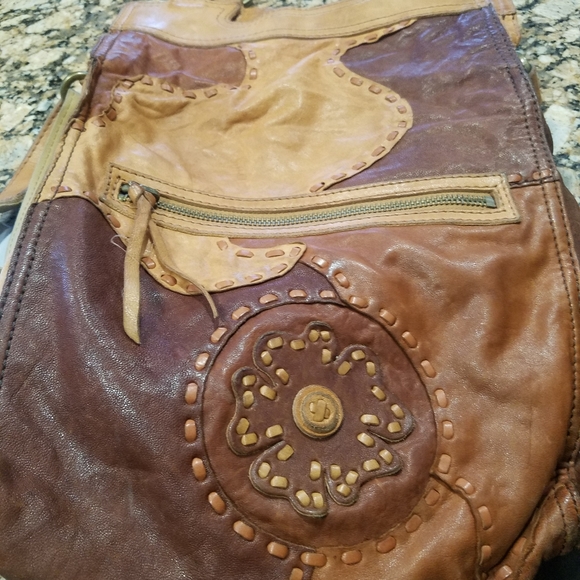 Lucky Brand Tote - Picture 3 of 5